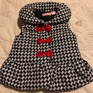 Houndstooth puff vest